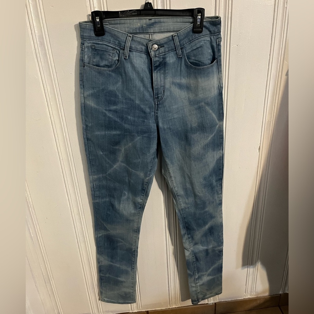 Levi’s jeans
